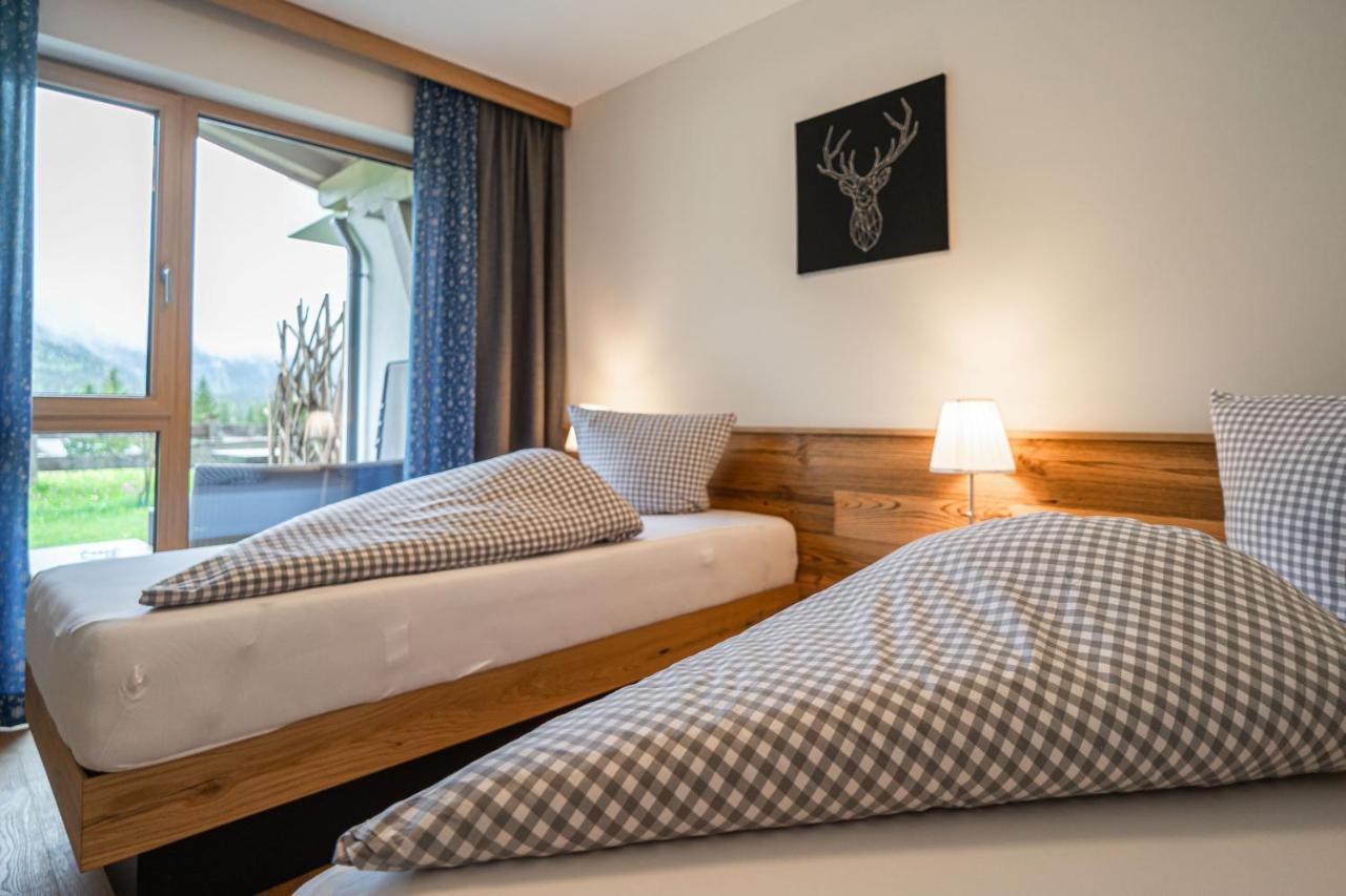 Hotel Landhaus Tirolerherz Sankt Ulrich am Pillersee Esterno foto